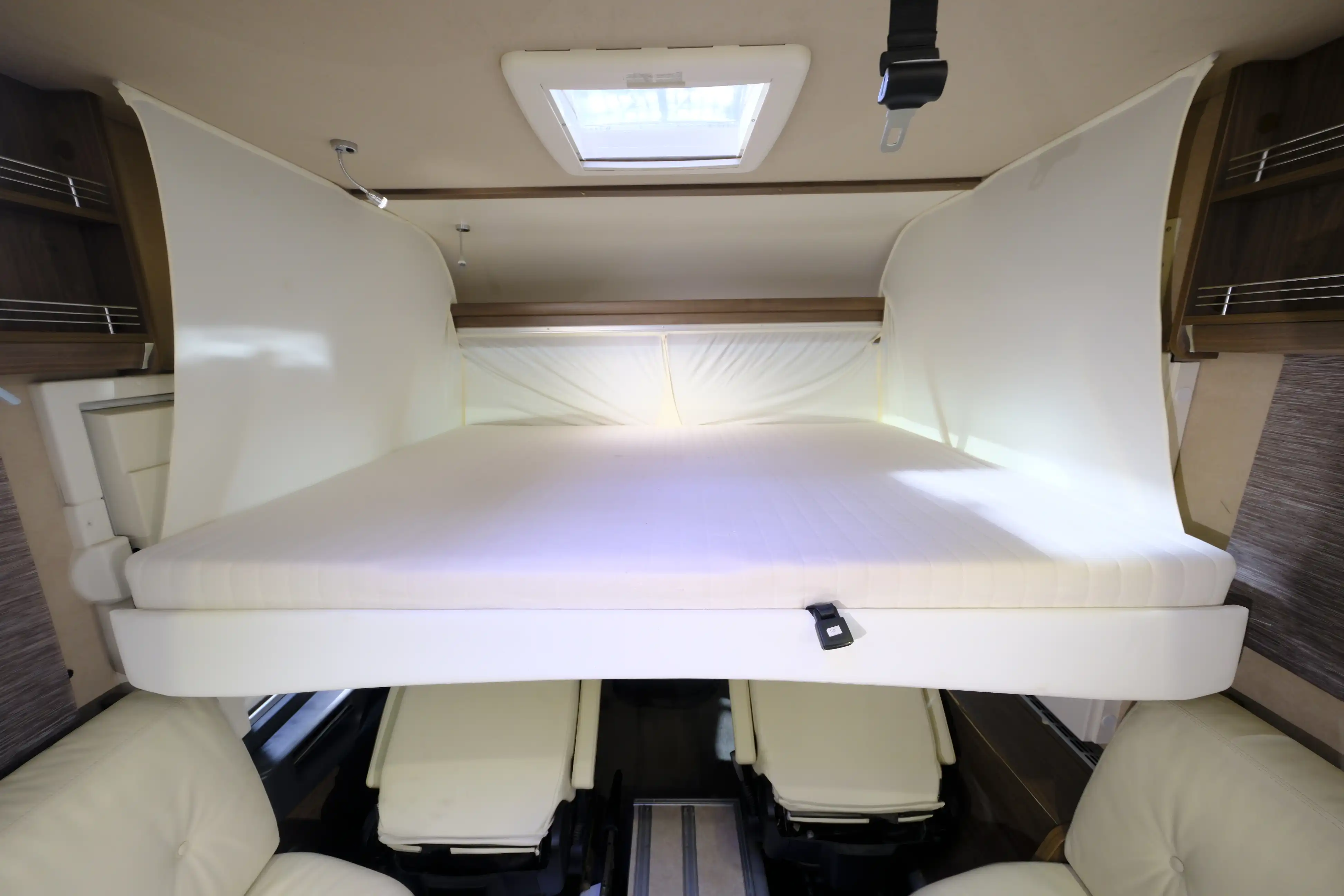 FRANKIA I 8400 GD Platin - Ansicht 12